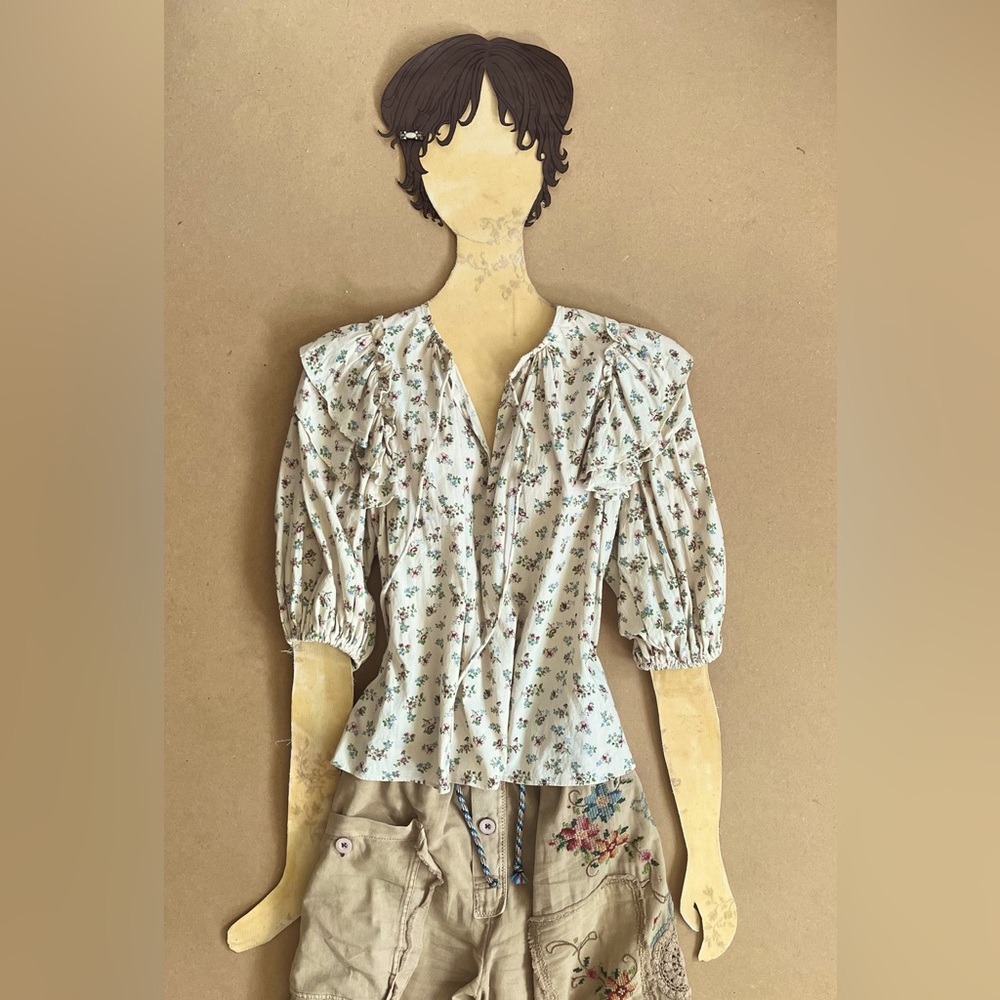 Neuflora Floral Ruffled Sierra Peasant Blouse Top sz S
